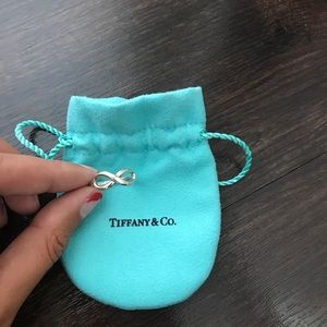 Tiffany Infinity Ring Sz6